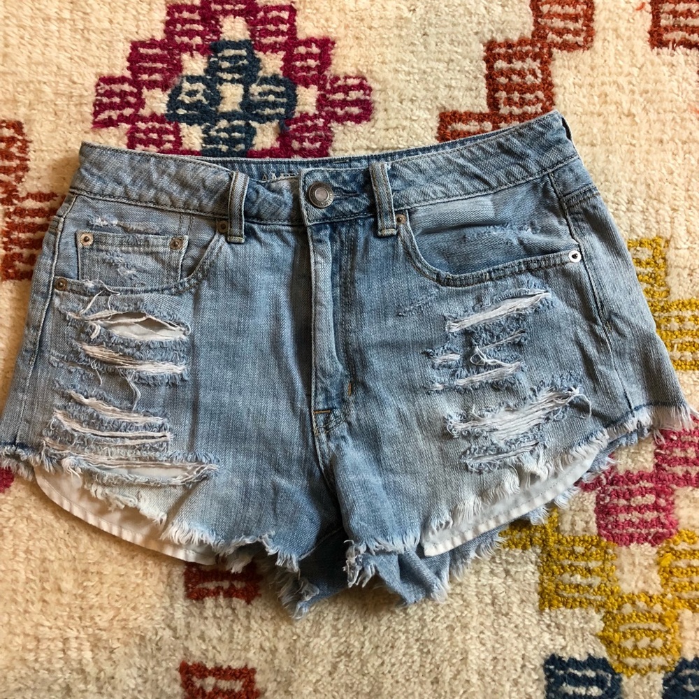 American Eagle Hi-rise Festival Shorts